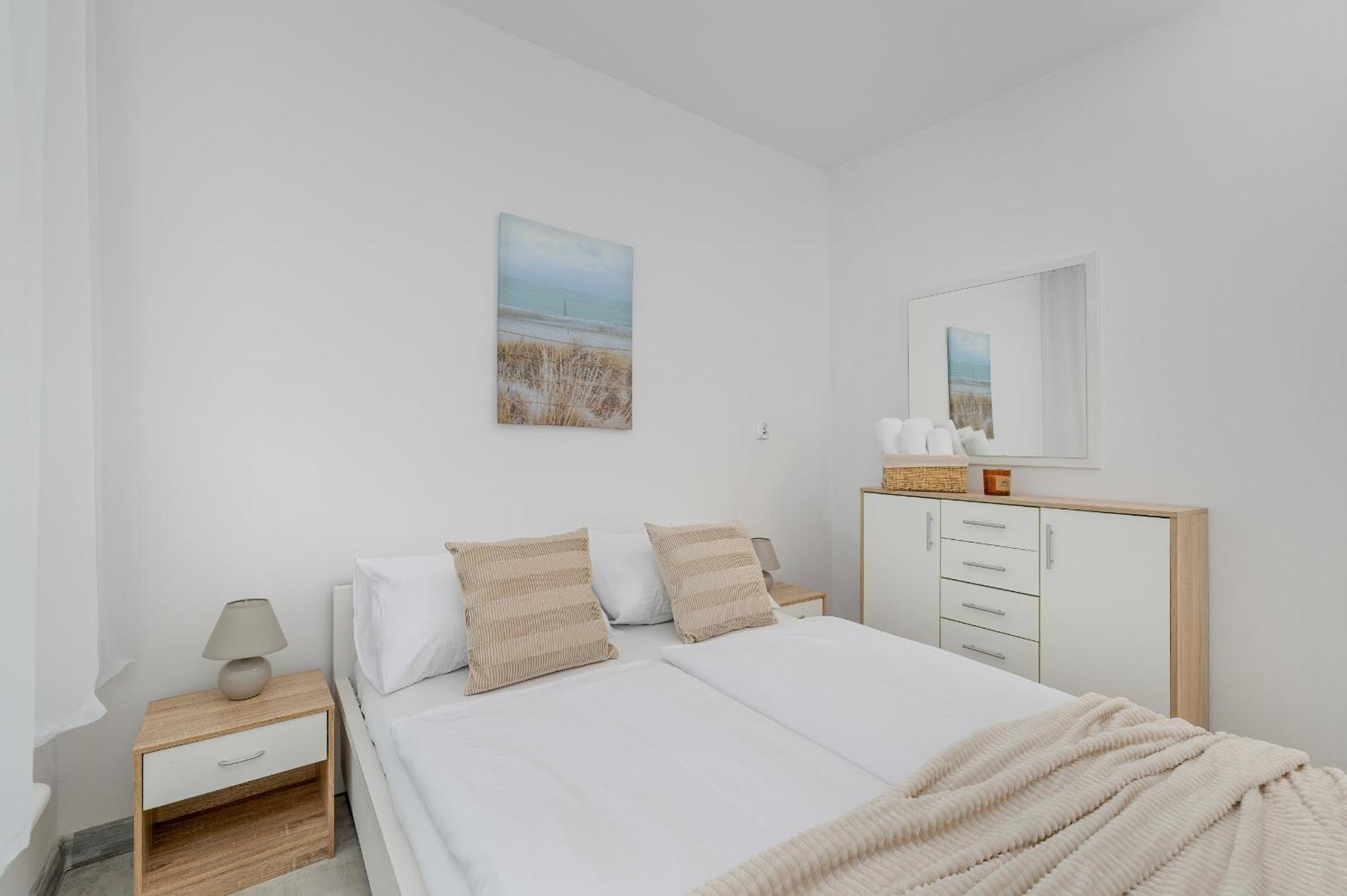 Family Apartments Herberta With Terrace And Parking By Rent Like Home Swinoujscie Ngoại thất bức ảnh
