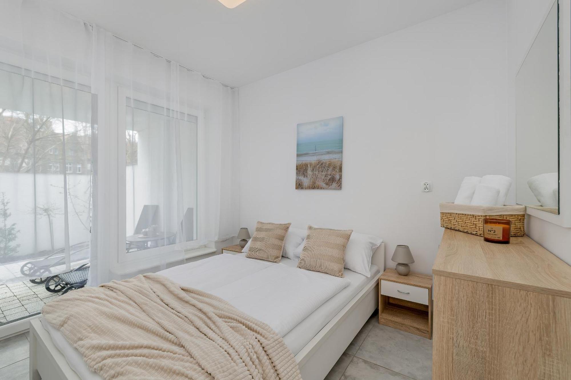 Family Apartments Herberta With Terrace And Parking By Rent Like Home Swinoujscie Ngoại thất bức ảnh